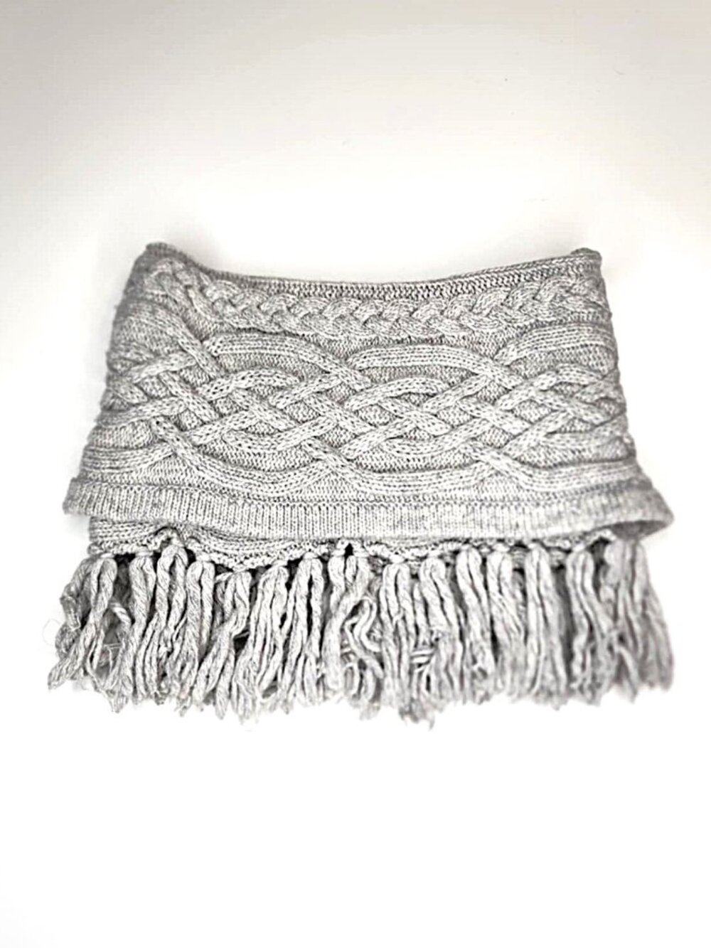 BCBGMaxAzria gray cable knit neck warmer